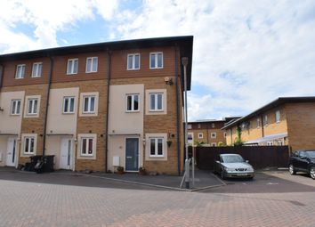 3 Bedroom End terrace house for sale