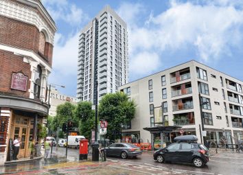 Thumbnail Flat for sale in Commercial Street, London