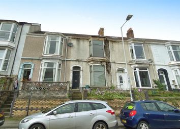King Edwards Road - Terraced house for sale              ...