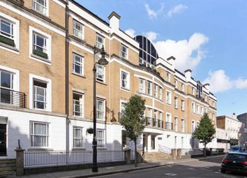 2 Bedrooms Flat to rent in Royal Belgrave House, Hugh Street, London SW1V