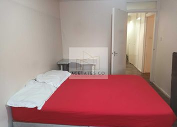 Thumbnail Room to rent in Cheesemans Terrace, Earls Court, London