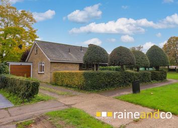 Thumbnail Bungalow for sale in Briars Lane, Hatfield