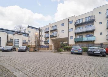 Thumbnail 2 bed flat for sale in Reading, Berkshire