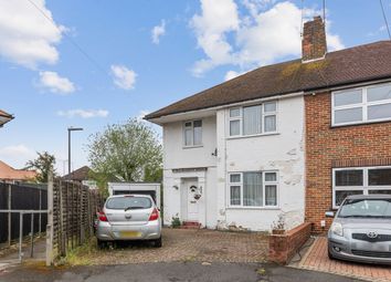 Thumbnail Property for sale in Wychwood Close, Edgware