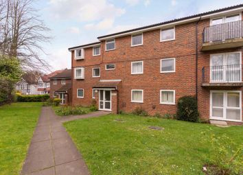 Thumbnail Flat to rent in Parrs Close, Sanderstead, South Croydon