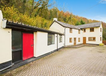 Property listing in Mold, Flintshire