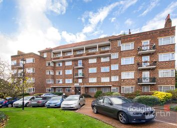 3 Bedrooms Flat for sale in Mulberry Close, London NW4