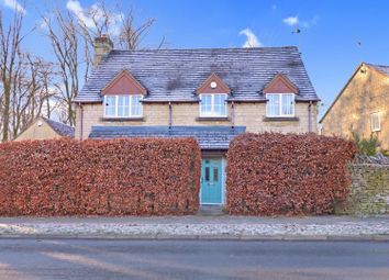 Thumbnail 4 bed detached house for sale in Tanglewood Way, Chalford, Stroud