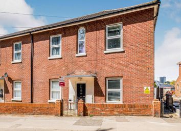 Thumbnail 1 bed maisonette for sale in Walnut Grove, Southampton