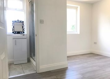 Thumbnail Studio to rent in The Birches, Heathside, Whitton, Hounslow