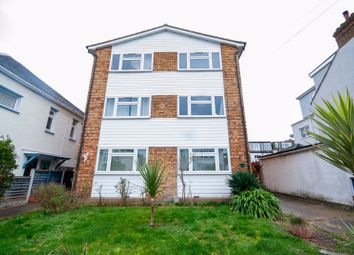 Thumbnail 2 bed flat for sale in Leighton Avenue, Leigh-On-Sea