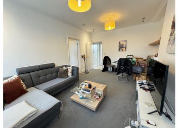 Thumbnail 1 bed flat to rent in Lakeside Road, Brook Green, London