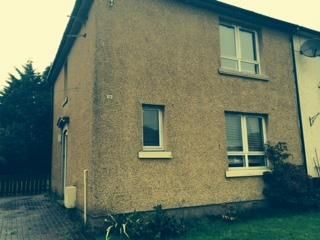3 Bedroom Semi-detached house for rent
