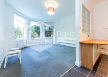 Thumbnail 1 bed flat to rent in Alexandra Park Road, Muswell Hill, London