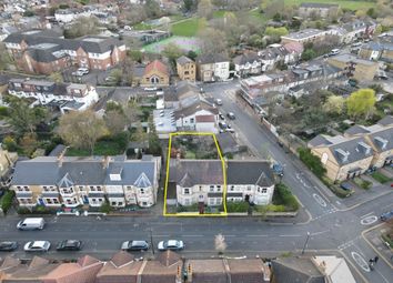 4 Wilton Road, Colliers Wood, London Sw19 2Hb