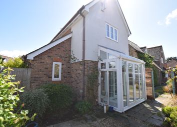 2 Bedroom Semi-detached house for rent