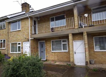 Thumbnail Flat to rent in Goldthorne Close, Maidstone
