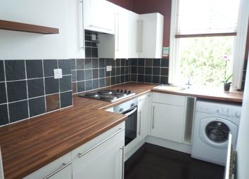 2 Bedrooms Flat to rent in Flat 6, 31 Magdala Road, Mapperley Park, Nottingham NG3