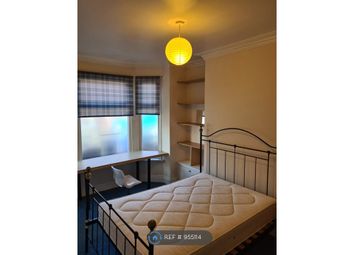 Room to rent in Deramore Street, Rusholme, Manchester M14