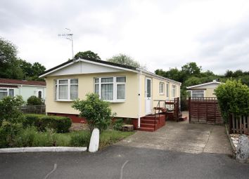 Thumbnail Mobile/park home for sale in Three Arch Road, Redhill