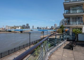 Thumbnail Flat to rent in Smugglers Way, Wandsworth, London