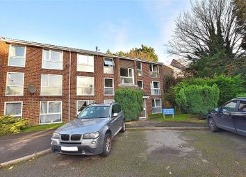 Thumbnail 2 bed flat for sale in Queens Court, Dunstable, Bedfordshire