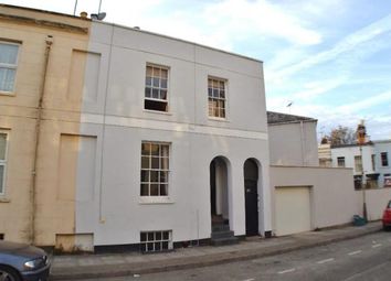 3 Bedroom Town house for rent