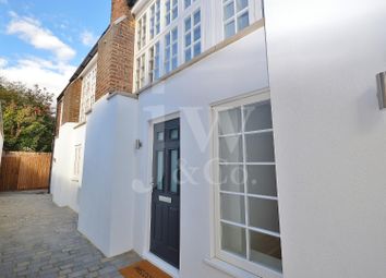 3 Bedroom Semi-detached house for rent