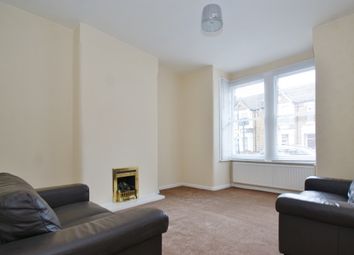 2 Bedrooms Flat to rent in Minet Avenue, Harlesden, London NW10