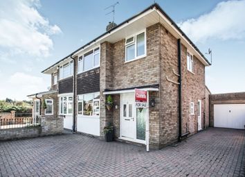 Thumbnail 3 Bedroom Semi Detached House For Sale In Broughton Avenue Luton Thumbnail 3 Bedroom Semi Detached House For Sale In Broughton Avenue Luton