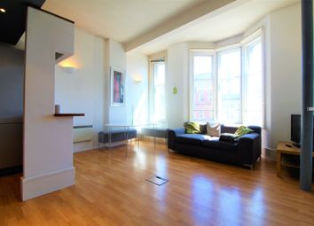 2 Bedrooms Flat to rent in Hepworth Chambers Apartments, 148 Briggate, Leeds LS1