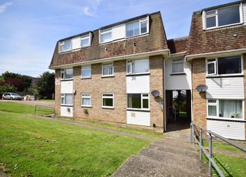 Thumbnail Flat to rent in Fellows Road, Cowes