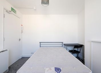 Thumbnail 1 bed flat to rent in Norfolk Square, Brighton