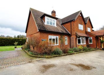 1 Bedroom Semi-detached house for rent
