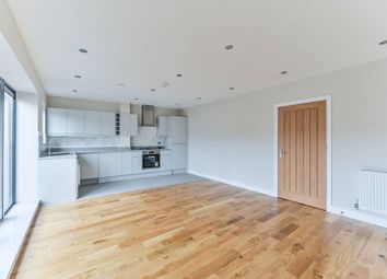 Thumbnail Flat to rent in Tooting High Street, Tooting Broadway, London