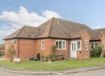 Thumbnail Bungalow for sale in Thame, Oxfordshire