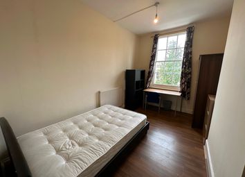 Thumbnail Room to rent in Victoria Terrace, Leamington Spa