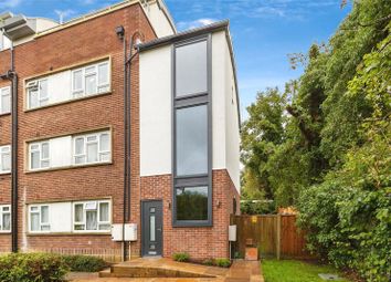 Thumbnail End terrace house for sale in Shoppenhangers Road, Maidenhead, Berkshire