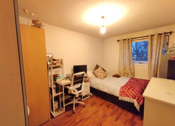 Thumbnail Room to rent in Henderson Drive, London