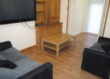 Thumbnail Shared accommodation to rent in Shelthorpe Road, Loughborough
