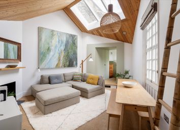 Thumbnail Flat for sale in Kelso Place, London