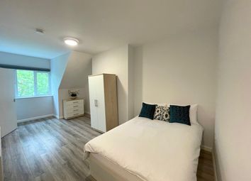 Thumbnail Studio to rent in Mount View Road, London