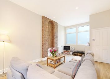 3 Bedrooms Flat to rent in Lillie Road, London SW6