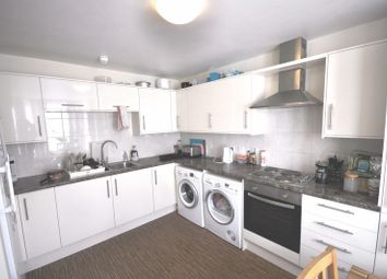 6 Bedroom  for rent