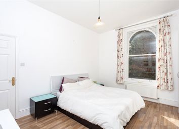 2 Bedrooms Flat to rent in Highbury New Park, Highbury N5