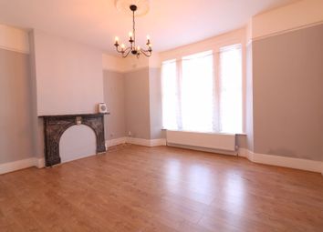 Thumbnail 1 bed flat to rent in Ruskin Road, London