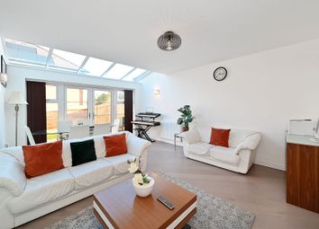 Thumbnail Terraced house to rent in Harris Close, Orpington