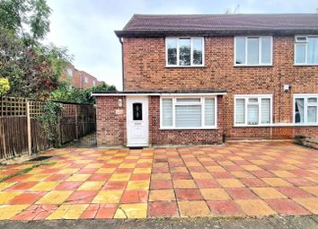 Thumbnail Maisonette for sale in Mount Close, Cockfosters, Barnet