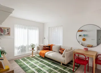 Pocket Showhome At Forest Road E17