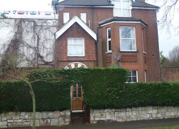 Thumbnail Flat to rent in Avenue South, Surbiton